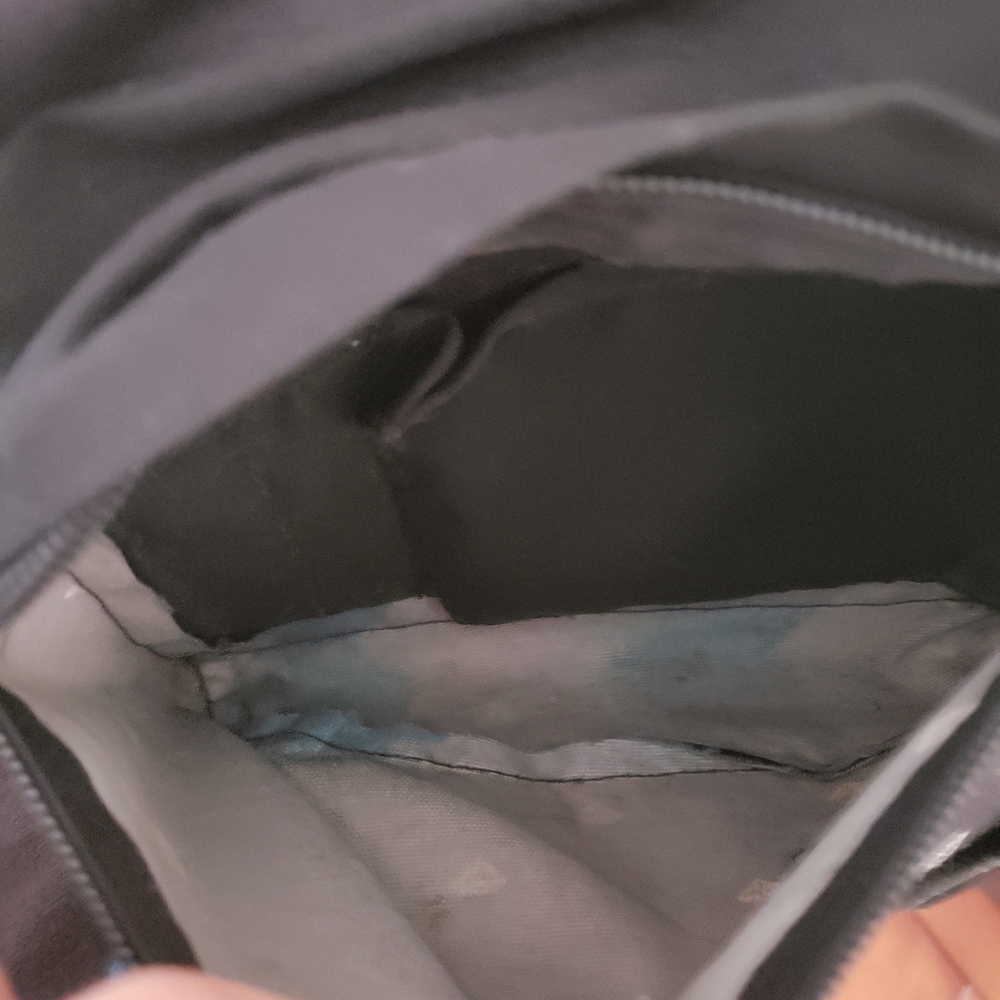 Backpack - Picture 2 of 3